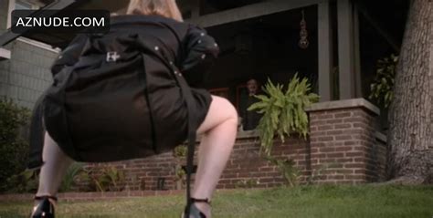 ELAINE HENDRIX Nude AZNude