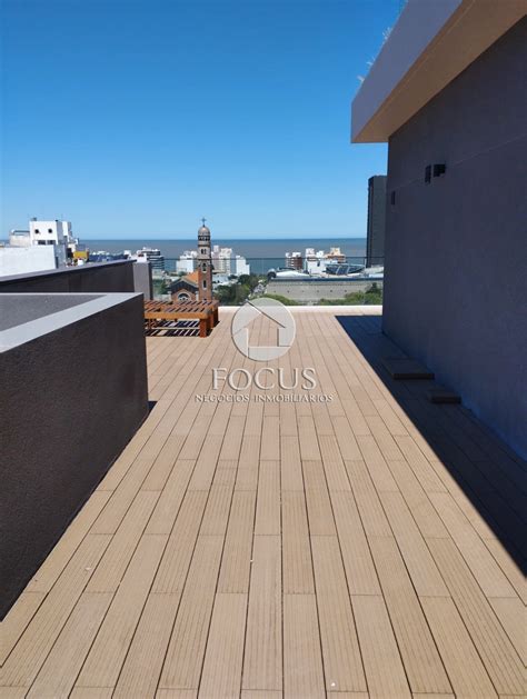 Venta Penthouse 2 Dormitorios 2 Baños Terraza y Garaje fijo en Punta