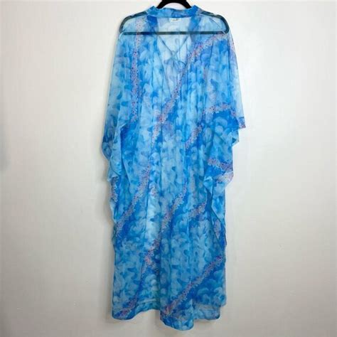 Vintage 60s 70s Linda Lingerie Montreal Blue Floral C Gem