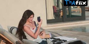 Kim Kardashian West Bikini Scene In The Kardashians Tnaflix