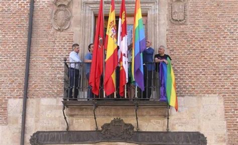 Píldoras Anti Masonería Varapalo al lobby LGTB de un JUEZ condena a