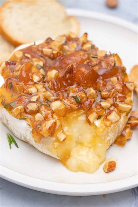 5 Ingredient Baked Brie With Apricot Preserves Cup Of Zest