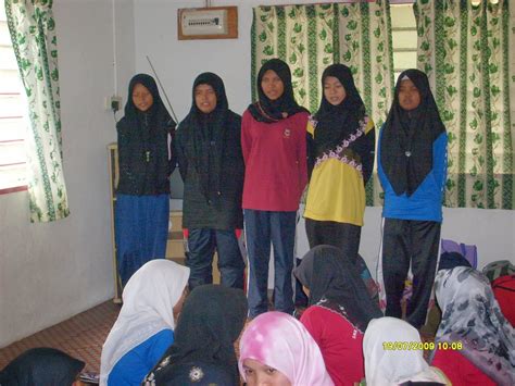 Pu3 Islam Hsbm Perkhemahan Puteri Islam Hsbm 2009