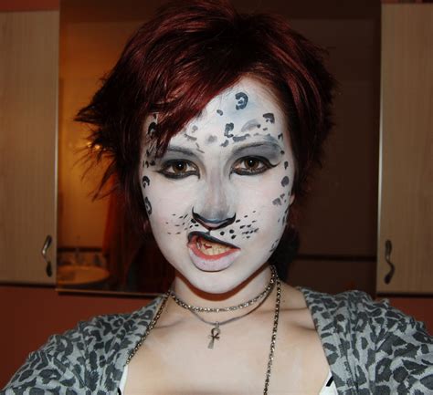 Snow Leopard Face Painting At PaintingValley Explore Collection