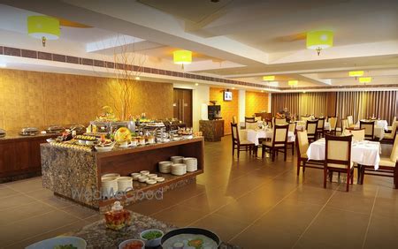 hotel apollo dimora thycaud trivandrum thiruvananthapuram
