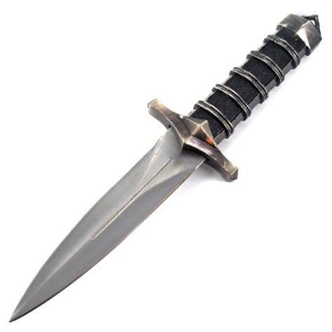 The meaning and symbolism of the word - «Dagger»