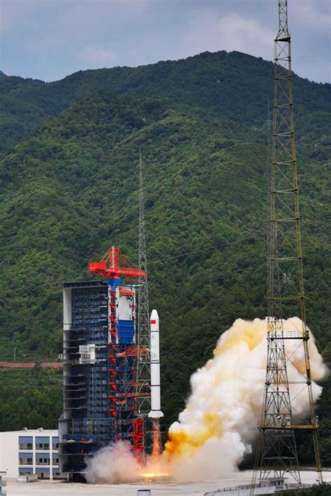 Photos La Chine Lance Un Nouveau Groupe De Satellites De