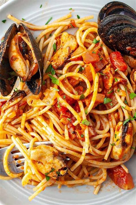 Mussels Pasta In Tomato Sauce Artofit