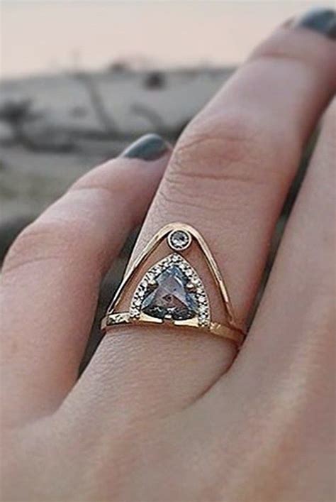 11 of the Most Unusual Wedding Rings | Unusual wedding rings, Vintage ...