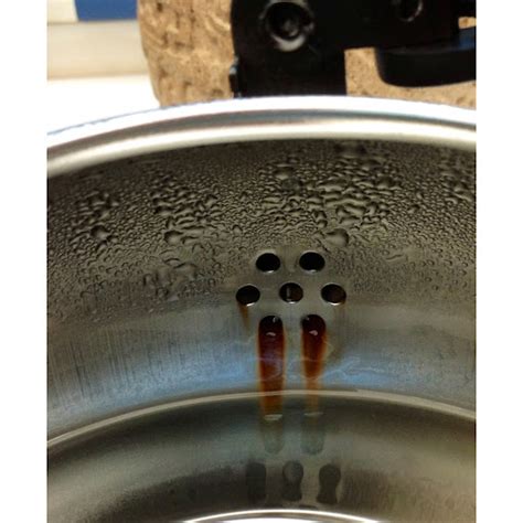 tea closet: Stainless Steel Safety of a Rusty Kamjove