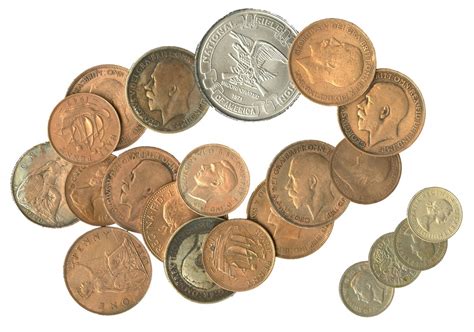 75 Modern British Coins And Miscellaneous Includes A Victoria Half