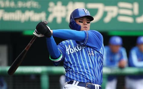 Dena佐野が広島の一岡から逆転サヨナラ満塁弾！ カード初戦を制す スポーティングニュース