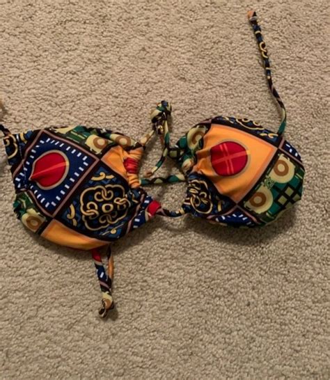 Kendall Bikini Suit Women S Fashion Swimwear Bikinis Swimsuits On Carousell