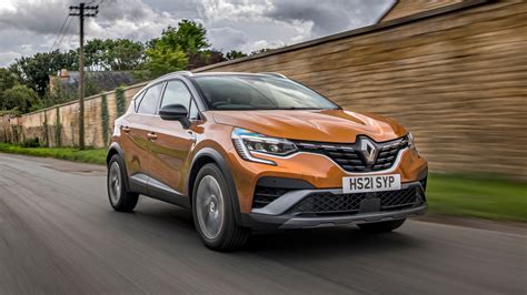 Renault Captur E TECH Engineered 2023 SUV Drive