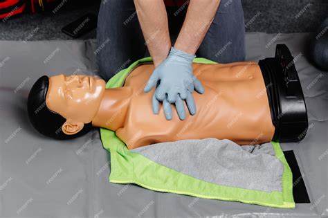 Premium Photo First Aid Training Cardiopulmonary Resuscitation First