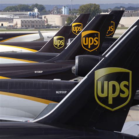 What is Amazon Air & how does it work? - TheStreet