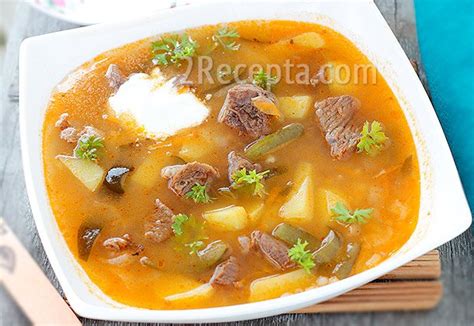Классический рецепт рассольника с перловкой и солеными огурцами