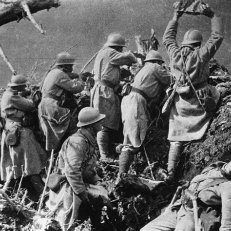 Fracaso De La Ofensiva Francesa En El Camino De Las Damas En El Frente