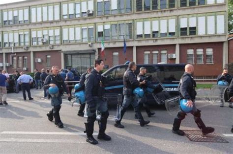 Rivolta Al Carcere Minorile Di Torino Misure Cautelari