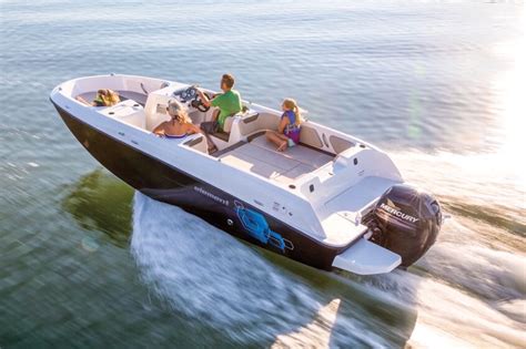 6 Best Lake Boats For Retirees Lake Access