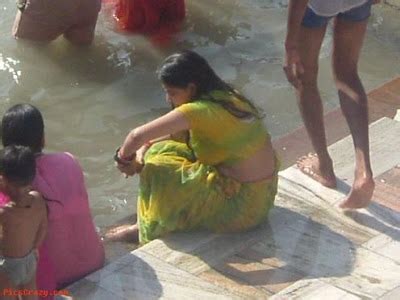 Hot Pakistani Stories Hot Pakistani Women Having Sex In Pakistani Village