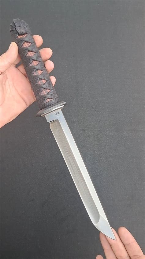 Non-traditional tanto knife, with blade made of 1070 steel. : r/Bladesmith