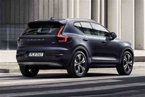 2021 Volvo Xc40 Review Autotrader