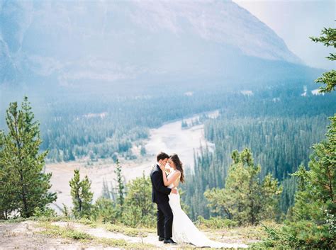 Fairmont Banff Springs Wedding - Julia Park Photography