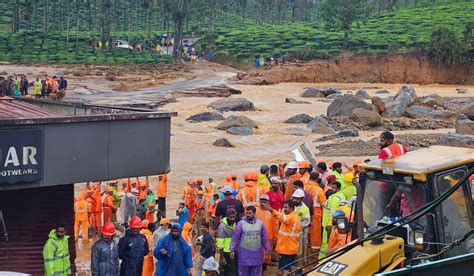 Wayanad Landslides Rescuers Race Against Time To Find Survivors Toll