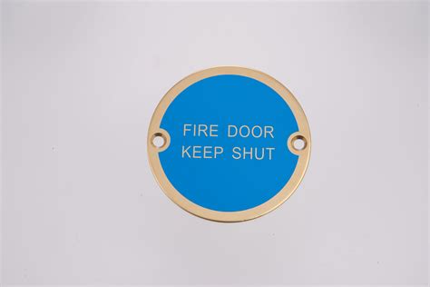 Bary Fire Door Keep Shut Sign Polished Brass Newstar Ironmongery