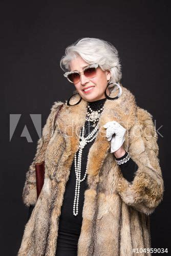 Senior Rich Woman Rich Women Women Fashion