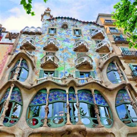 Park Guell Casa Batllo Casa Mila Sagrada Familia Tickets Getyourguide