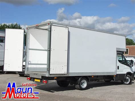 Maun Motors Self Drive Xl Luton Box Van Hire Jumbo M Body