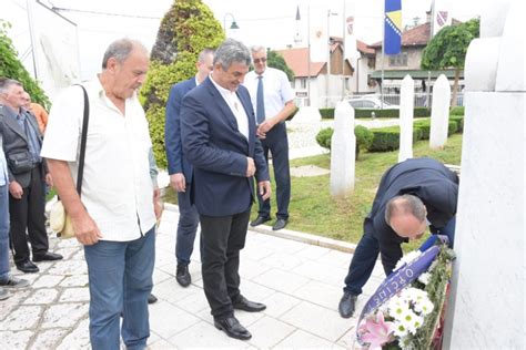 Obilje Ena Godi Njica Pogibije Legendarnog Komandanta Envera