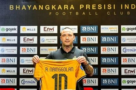 Resmi Diperkenalkan Jadi Pemain Bhayangkara Radja Nainggolan Aku