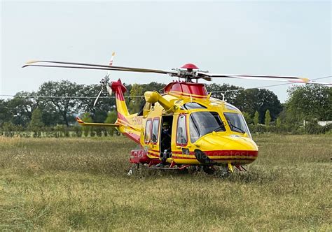 Frontale Con Fuoristrada Dopo Una Curva Muore Motociclista Enne