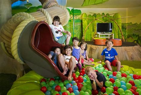 4 Child-Friendly Hotels in Singapore | Expedia Travel Blog