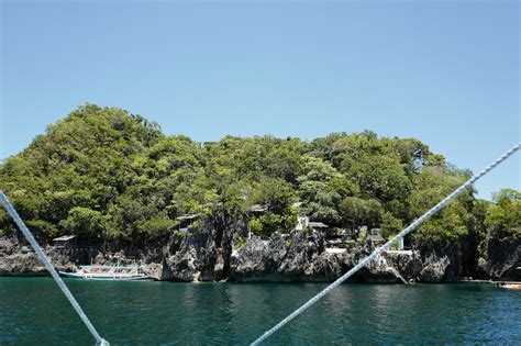 Je Tunnel Ariel S Point Cliff Diving Paradise In Boracay Philippines