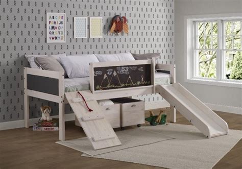 Wood Twin Slideladder Bed