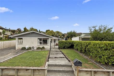 Property Value Aberdeen Drive Dinsdale Realestate Co Nz