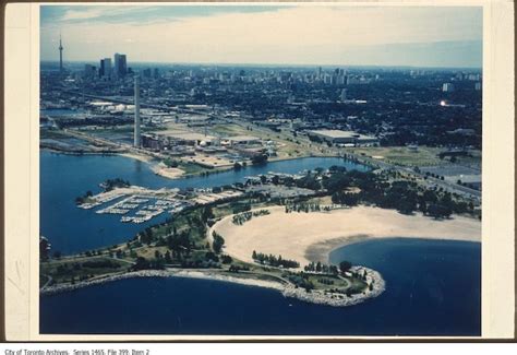 Old Photographs Of The Beaches