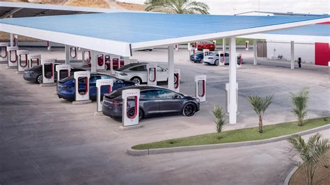 Opening Tesla Superchargers To Other EVs May Have To Do With Incentives