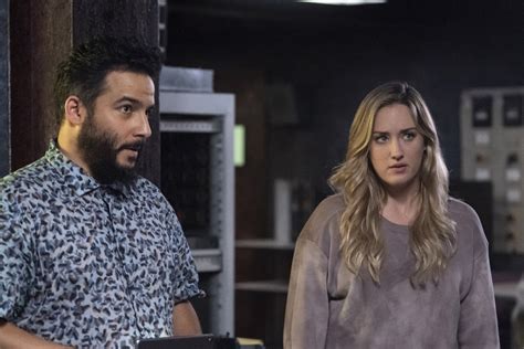 Foto De Ashley Johnson Blindspot Foto Ashley Johnson Foto 9 De