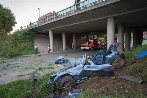 Weinstadt J Hriger Verungl Ckt T Dlich Rems Murr Kreis