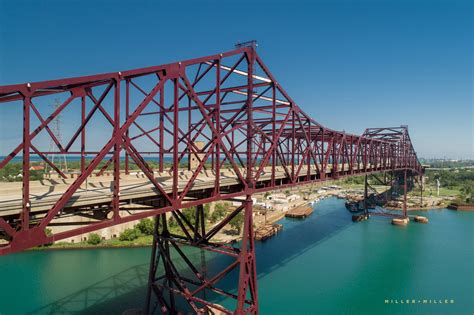 Building The Chicago Skyway Bridge