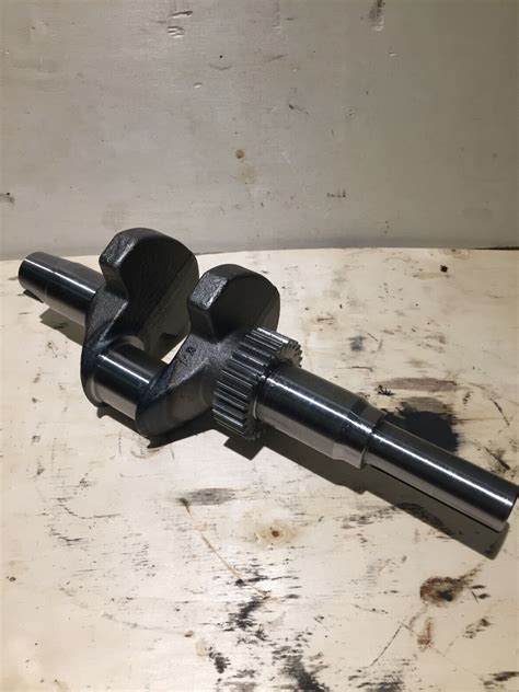 Predator Cc Hp New Oem Crankshaft Cc Ebay