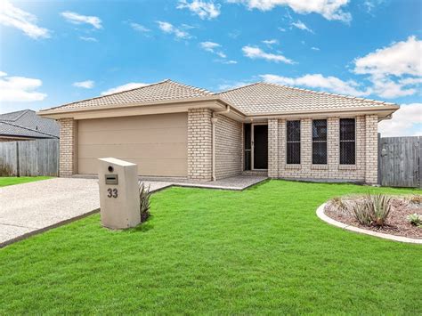 33 Brittany Crescent Raceview Qld 4305 Property Details