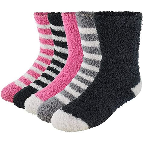 Market And Layne Adult Fuzzy Socks Soft Cozy Crew Socks For Women 5 Pairs