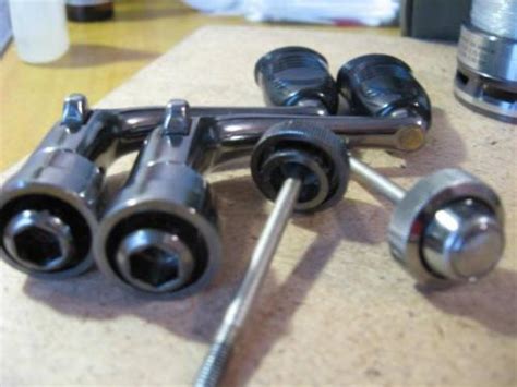 Кнопочная ручка катушки Daiwa. -> Катушки DAIWA Безынерционные