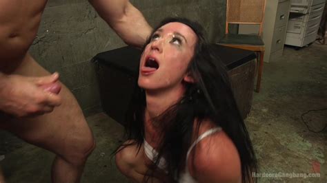 Virginia Tunnels HGB Bukakke Scene02386 Porn Pic